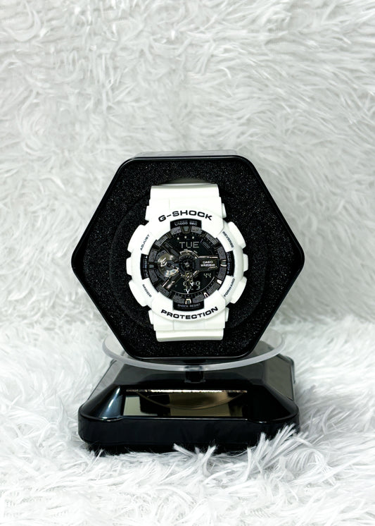 RELOJ G-SHOCK WHITE - CORREA DE RESINA | Serie: GA-110 TOP