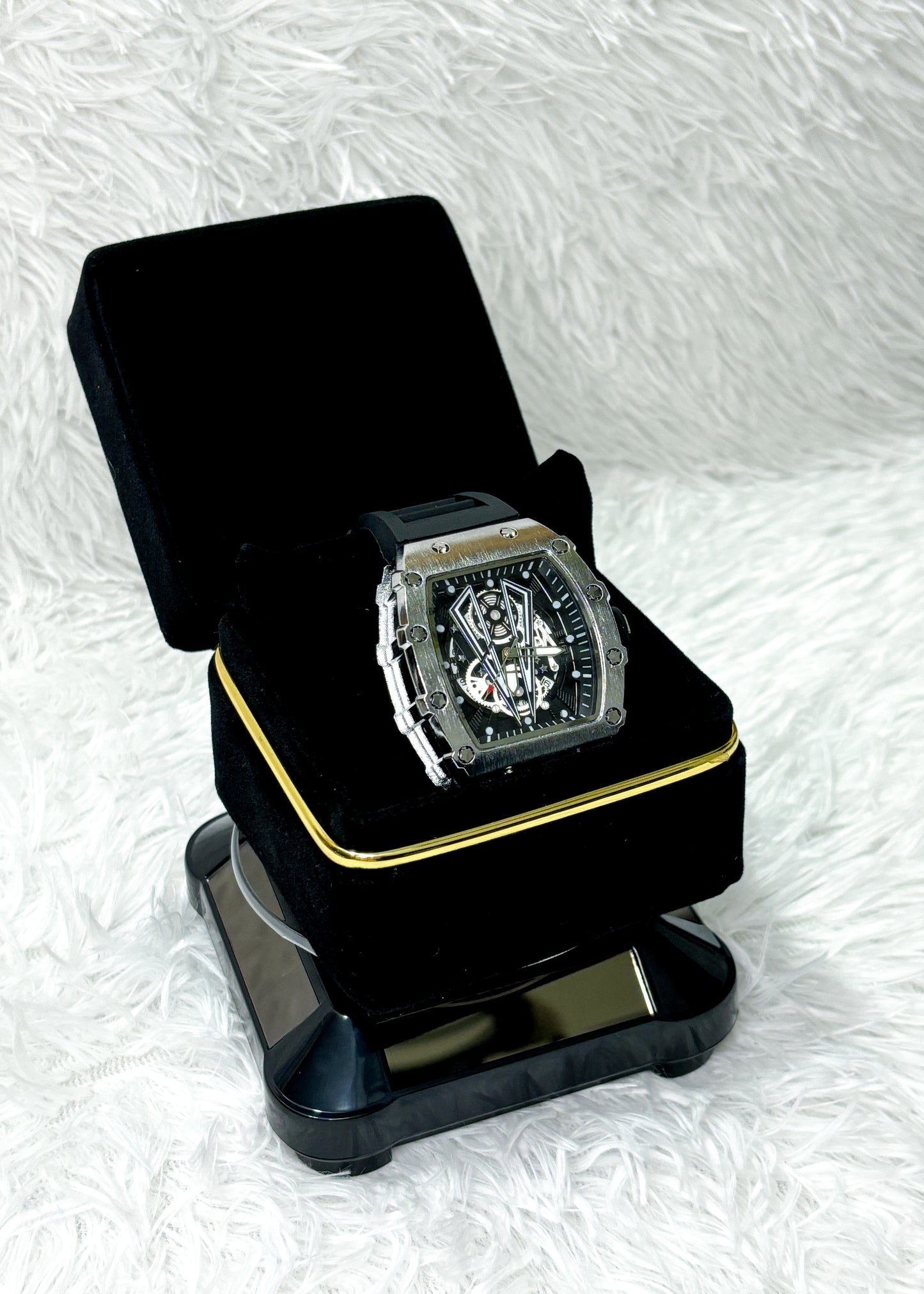 RELOJ RM "Sharp" BLACK & SILVER 2K24