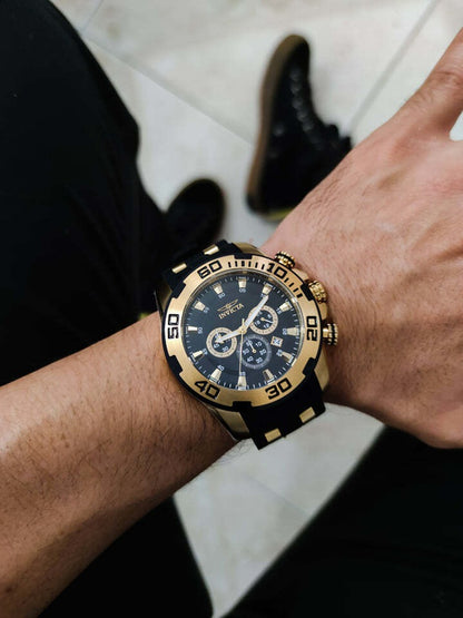 RELOJ Invicta Pro Diver GOLD